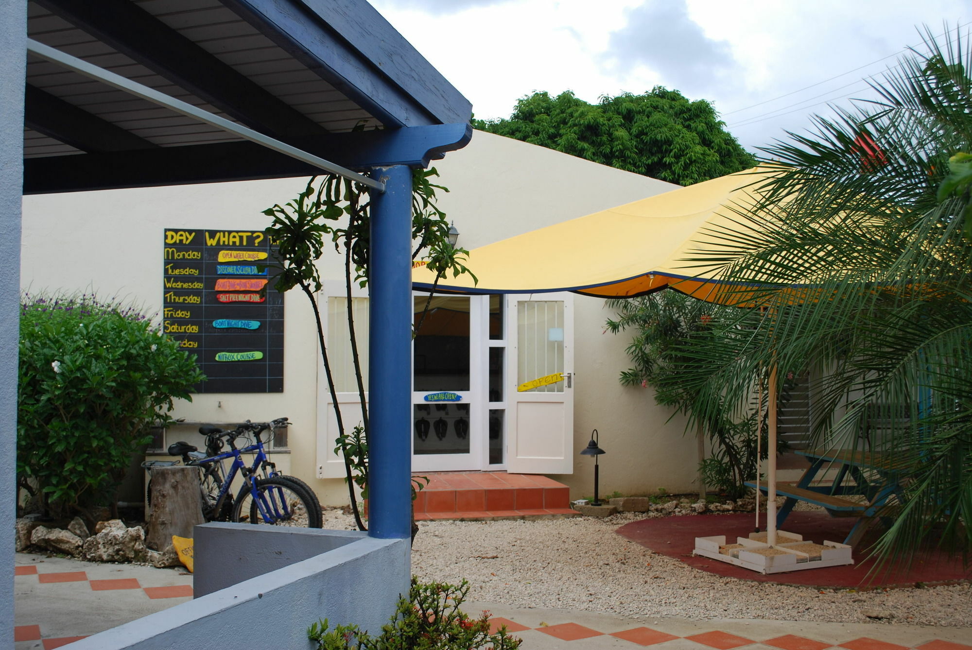Aparthotel Caribbean Club Bonaire Exterior foto