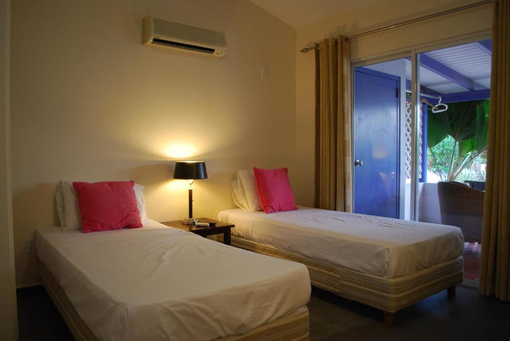 Aparthotel Caribbean Club Bonaire Zimmer foto